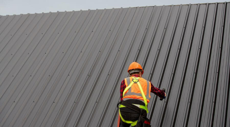 Professional metal roof installation services in Prospect Heights, IL